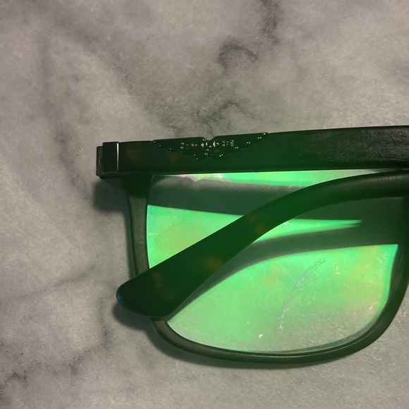 POLICE - Picture 9 of 14